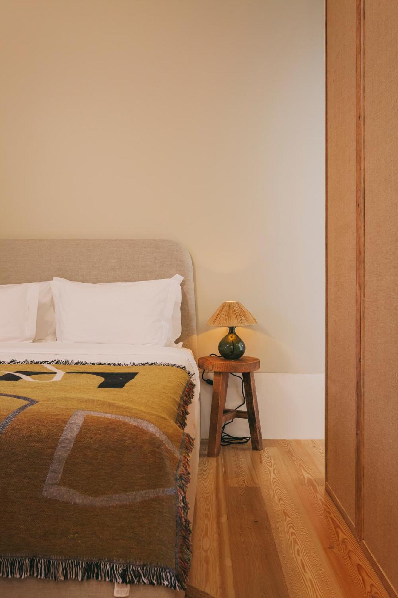 Village Aparthotel By Boa Porto Bilik gambar A bedroom at the hotel