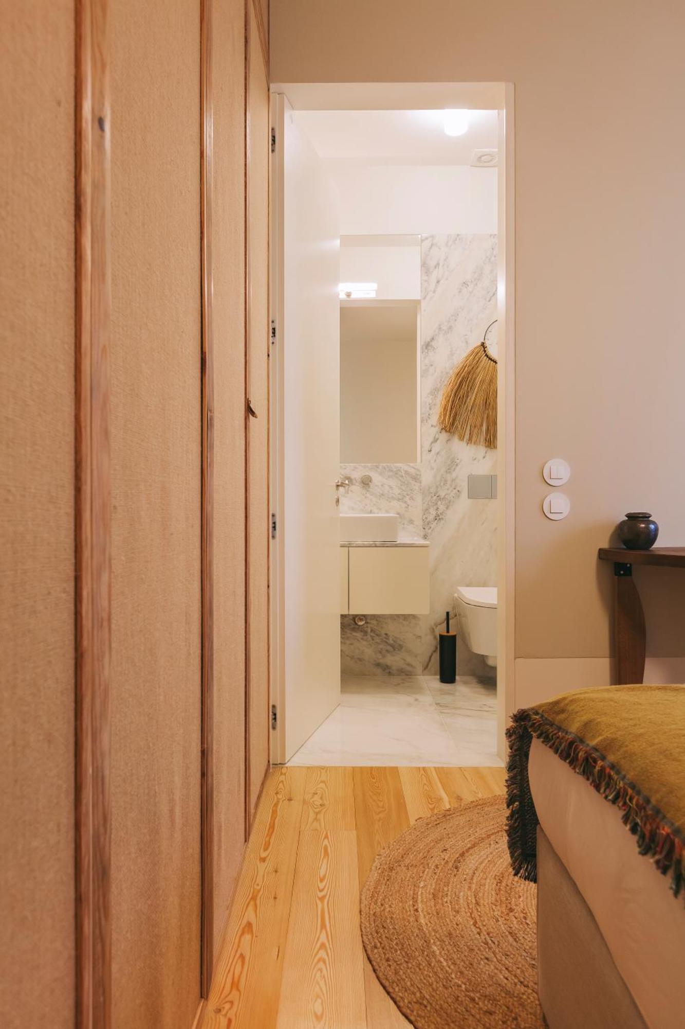 Village Aparthotel By Boa Porto Bilik gambar A bathroom in a hotel