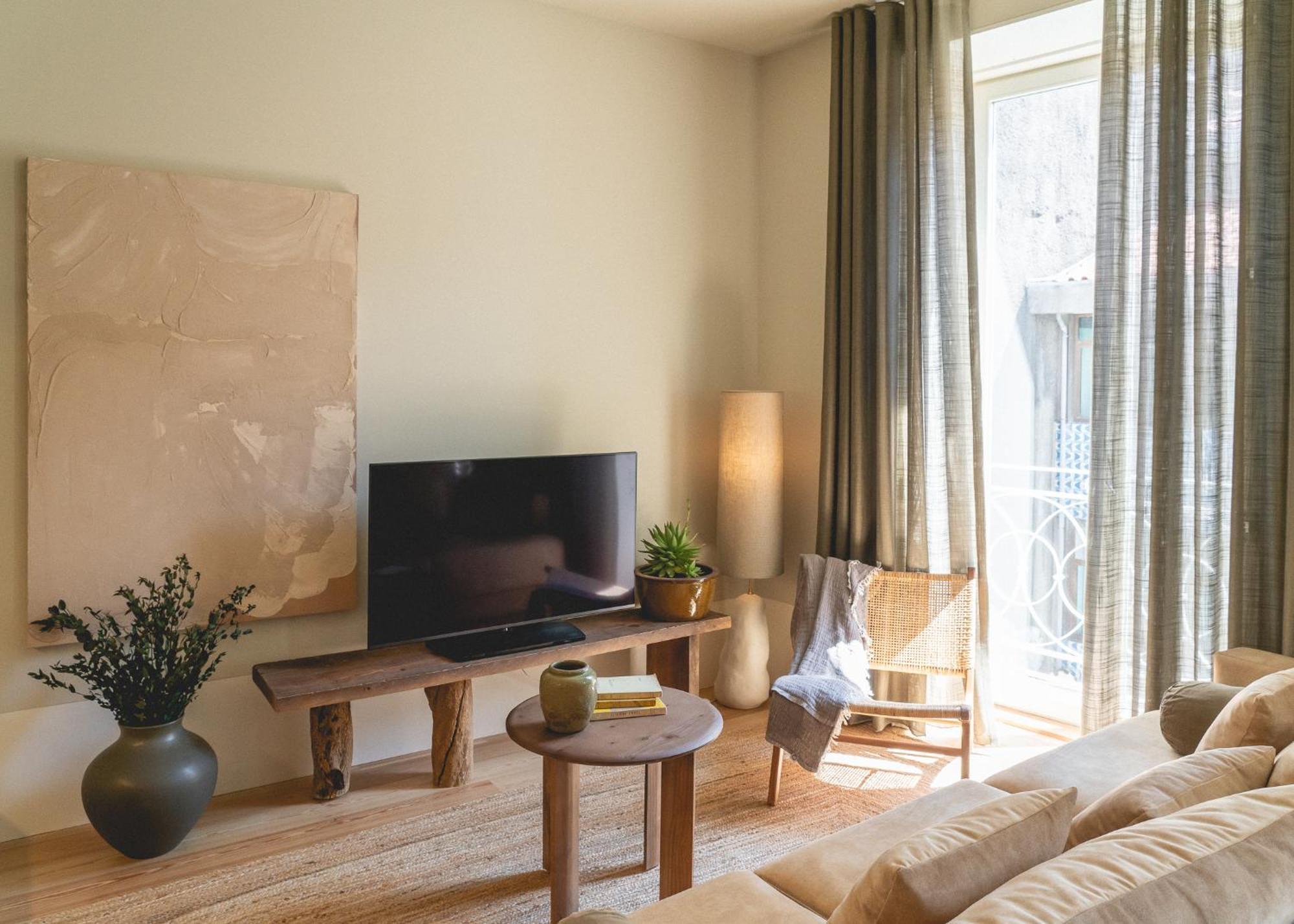 Village Aparthotel By Boa Porto Bilik gambar A living room in a typical apartment